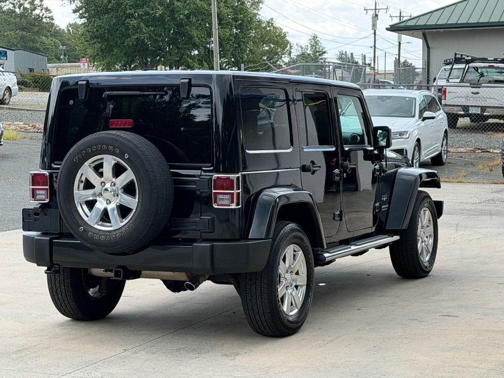 2016 Jeep Wrangler Unlimited Sahara - Photo 4