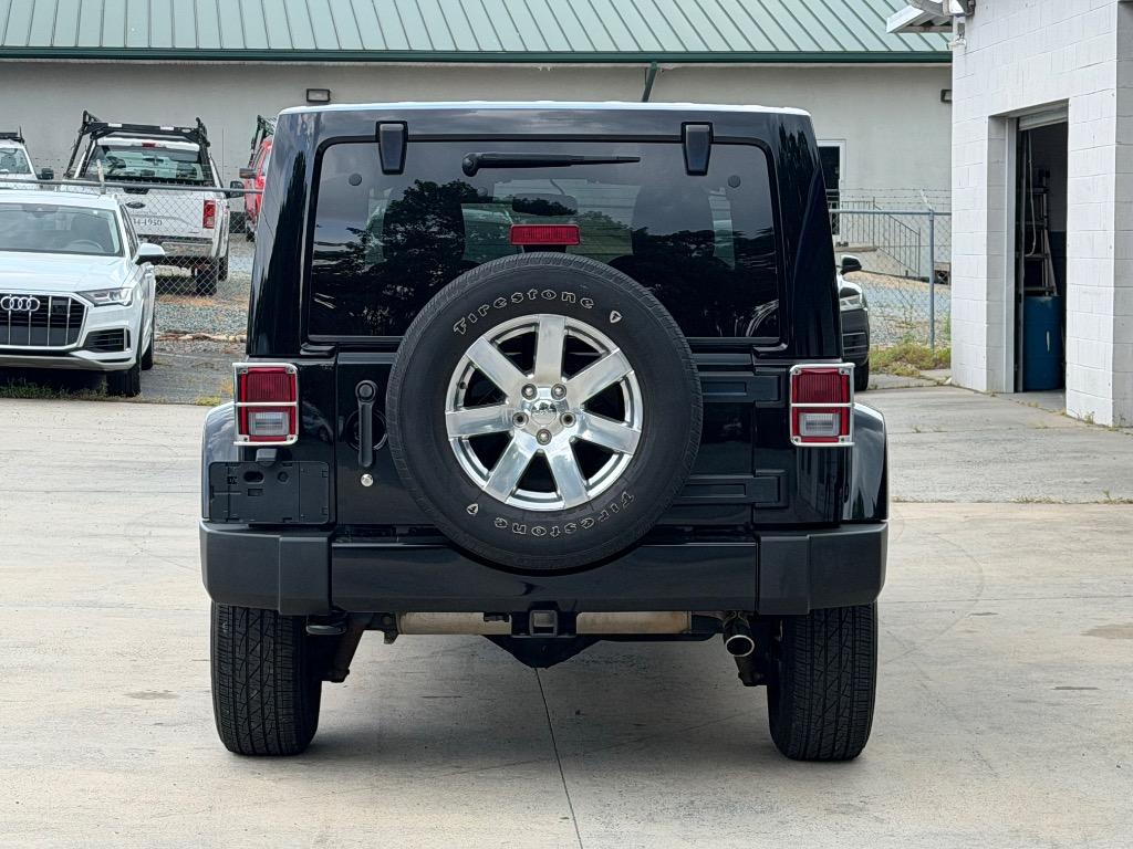 2016 Jeep Wrangler Unlimited Sahara - Photo 7