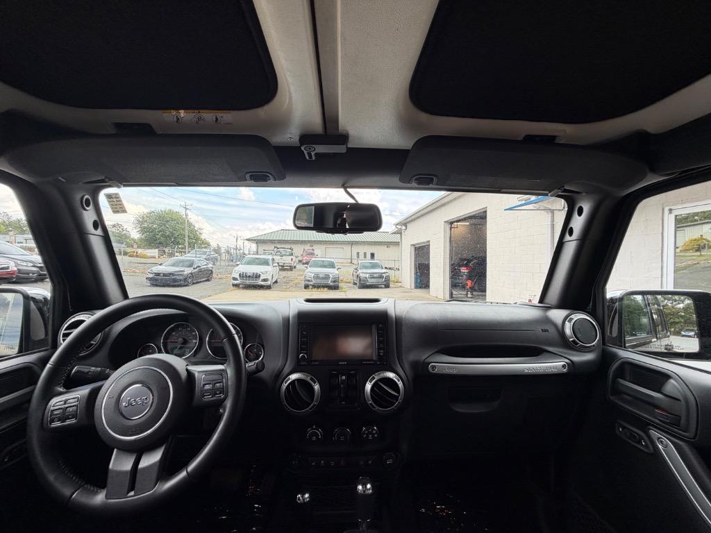 2016 Jeep Wrangler Unlimited Sahara - Photo 14