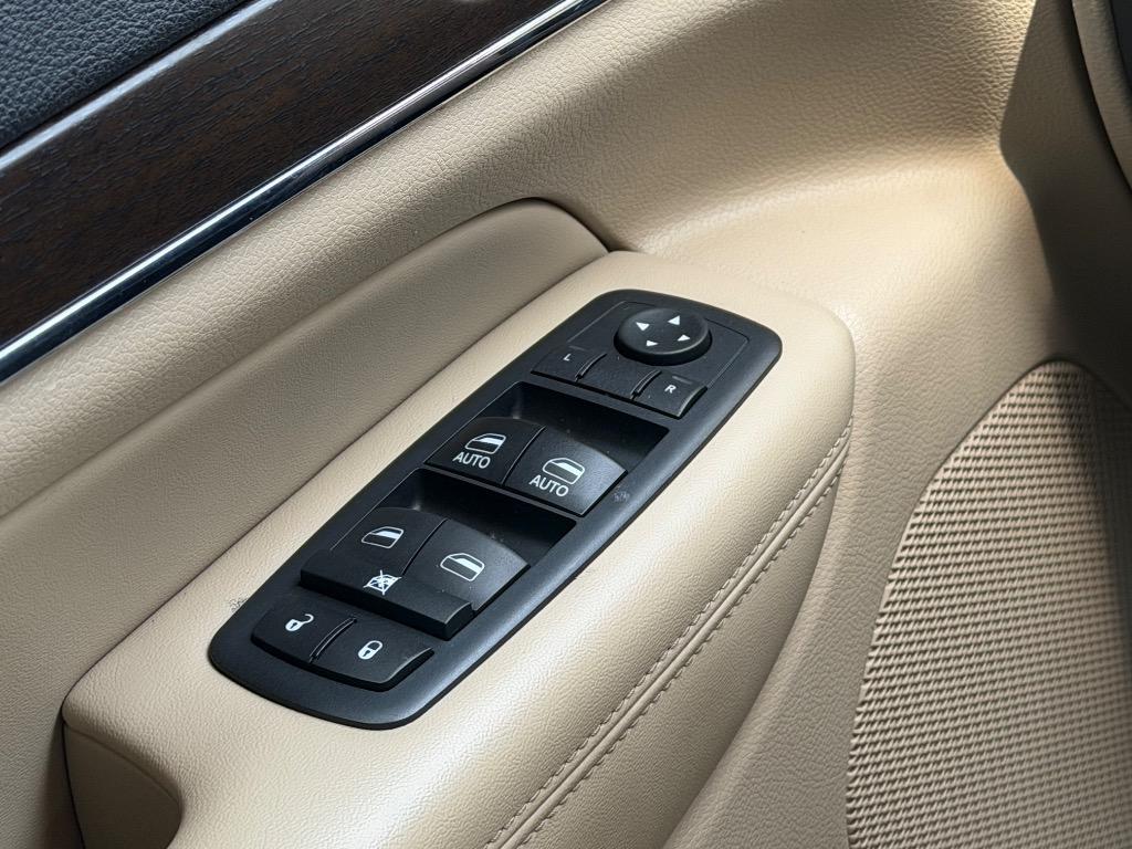 2017 Jeep Grand Cherokee Limited - Photo 16