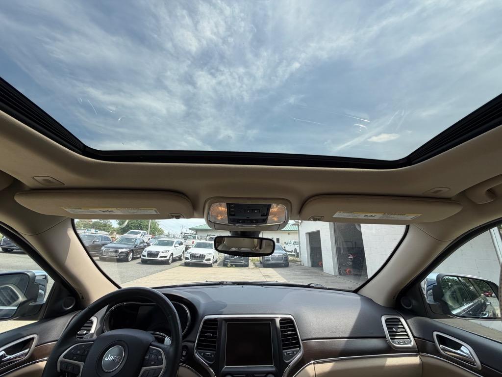 2017 Jeep Grand Cherokee Limited - Photo 22
