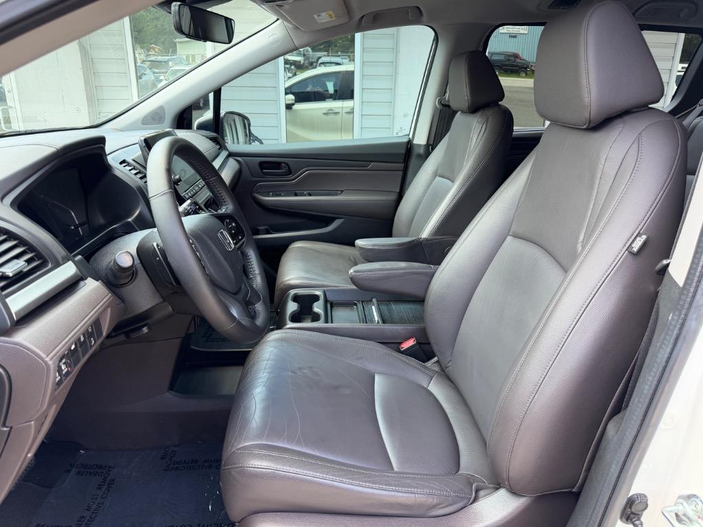 2018 Honda Odyssey EX-L - Photo 12