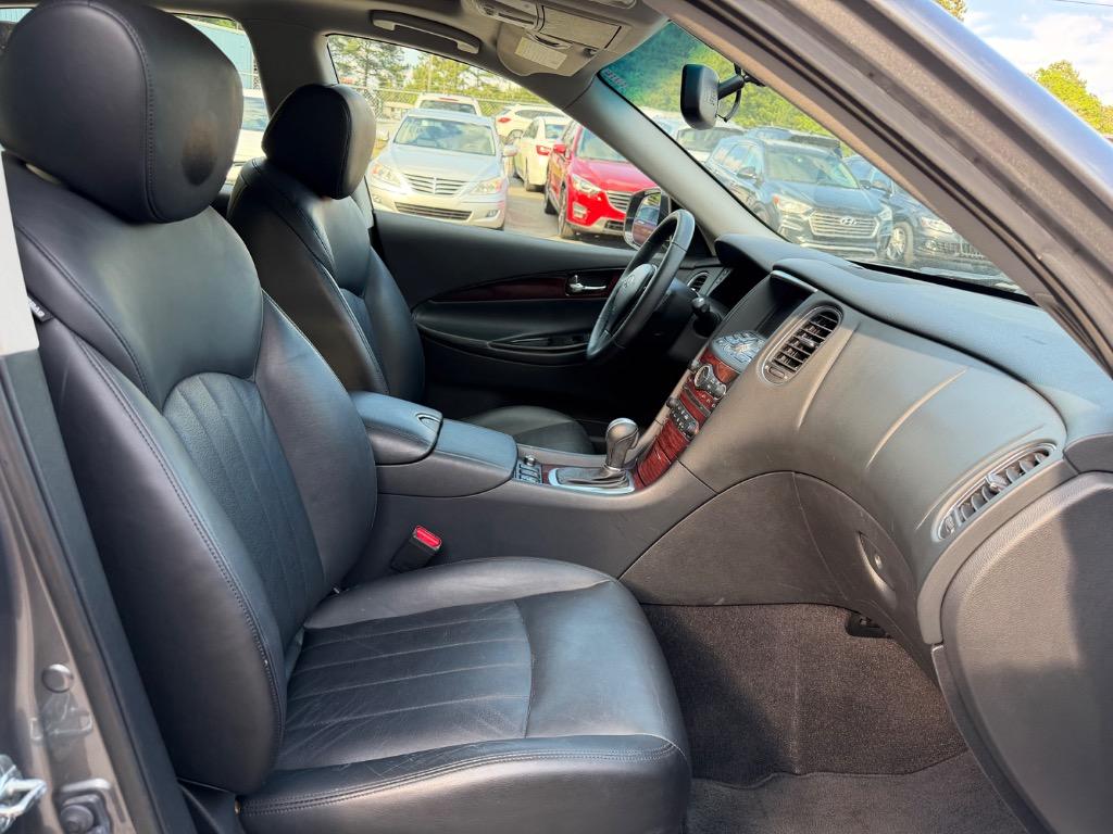 2017 INFINITI QX50 Base - Photo 9
