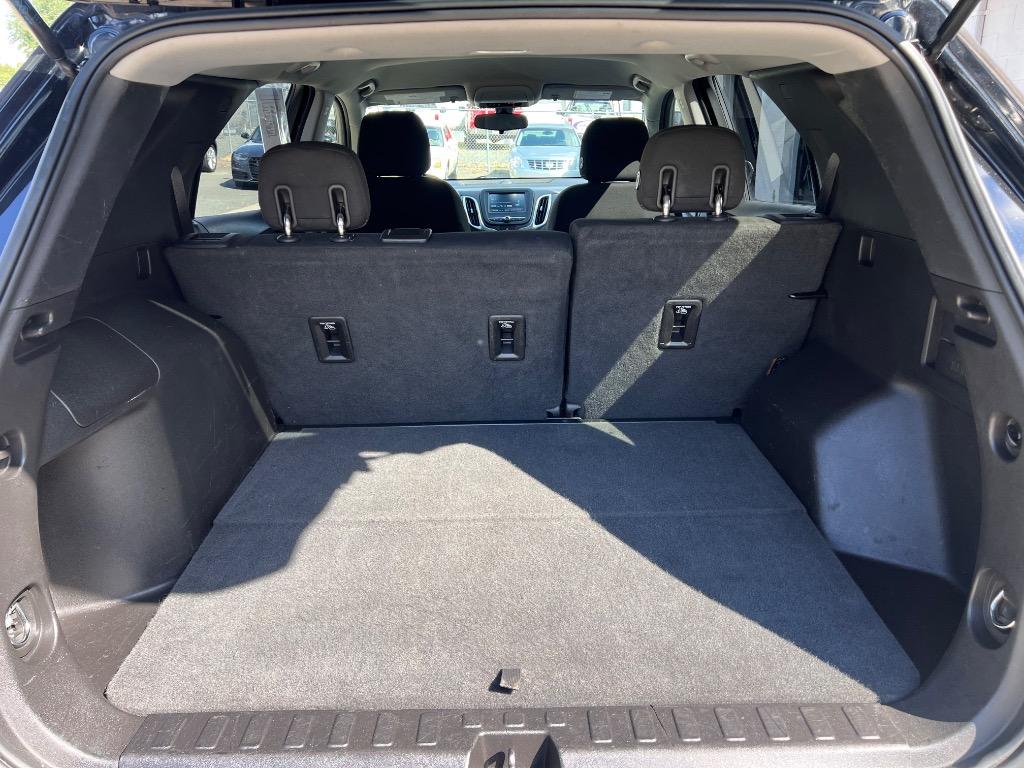 2018 Chevrolet Equinox LT photo 8