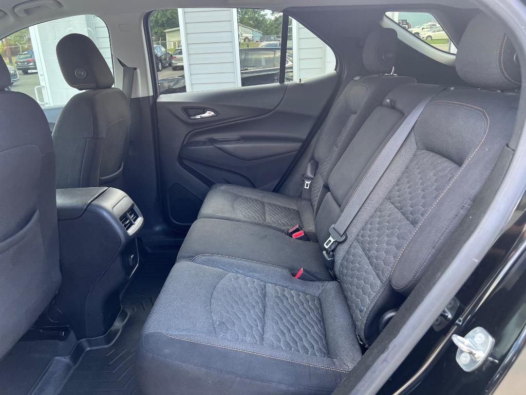2018 Chevrolet Equinox LT photo 12