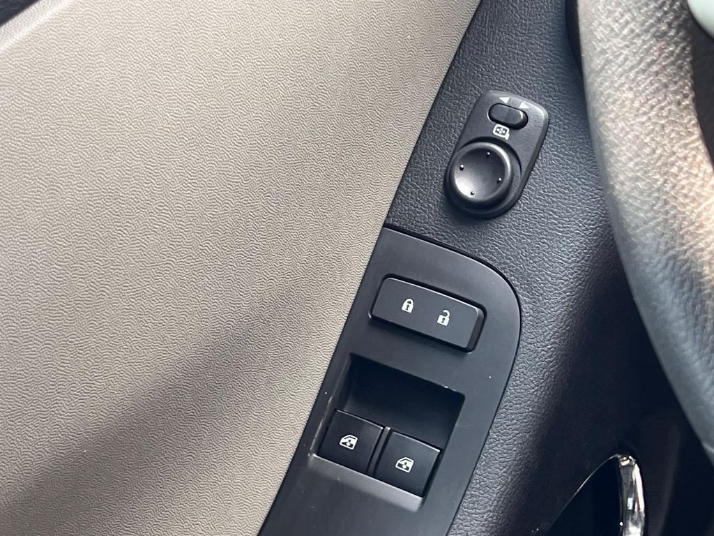 2015 Chevrolet Camaro LS photo 11