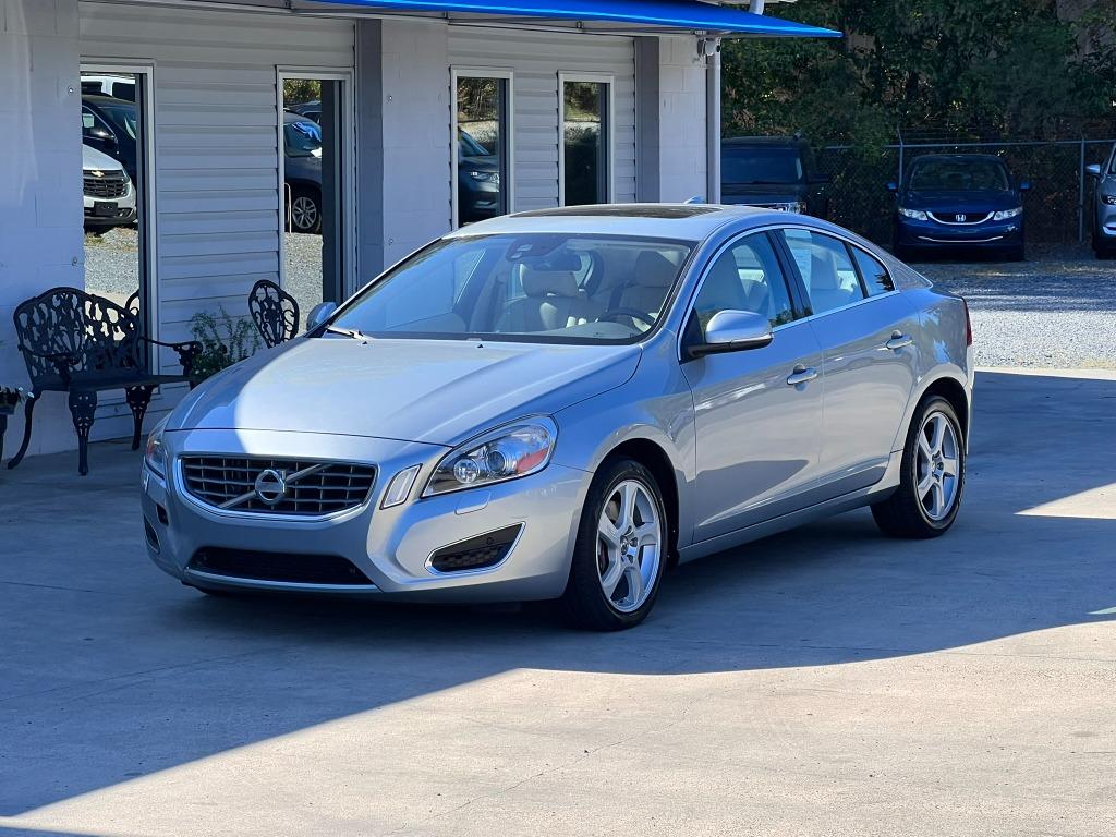 2013 Volvo S60 T5 Premier
