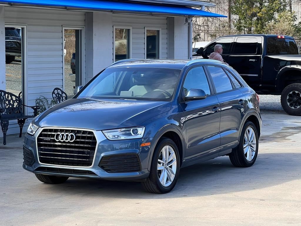 2018 Audi Q3 Premium's photo