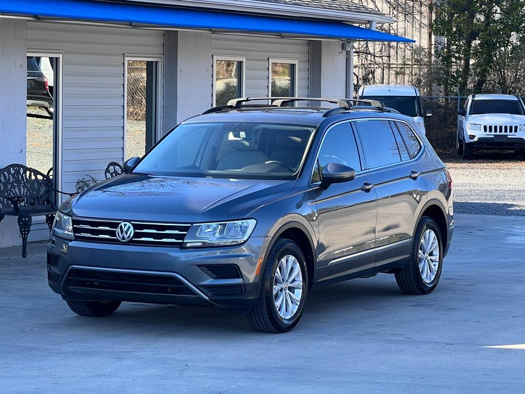 2018 Volkswagen Tiguan SE's photo