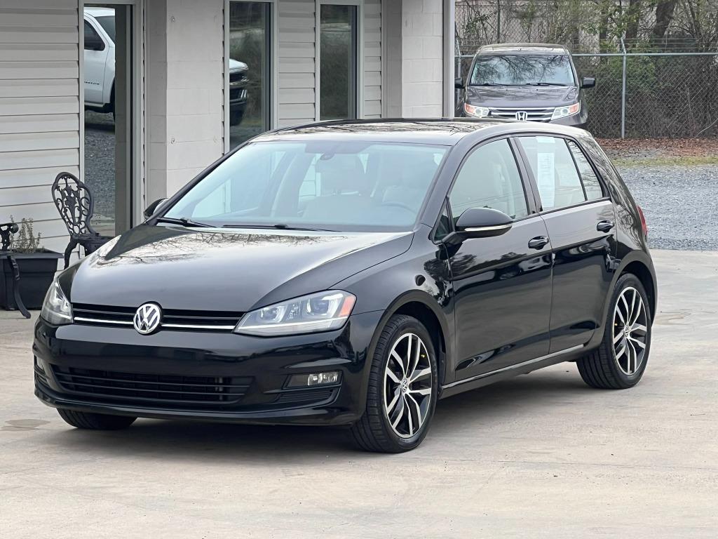 2015 Volkswagen Golf TSI SE