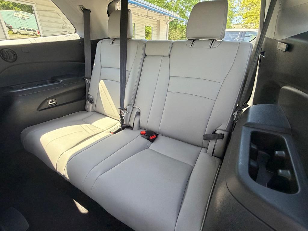 2017 Honda Pilot EX-L - Photo 15