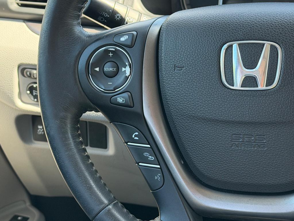 2017 Honda Pilot EX-L - Photo 18