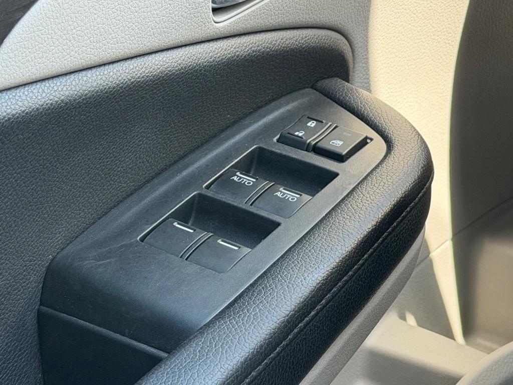 2017 Honda Pilot EX-L - Photo 14