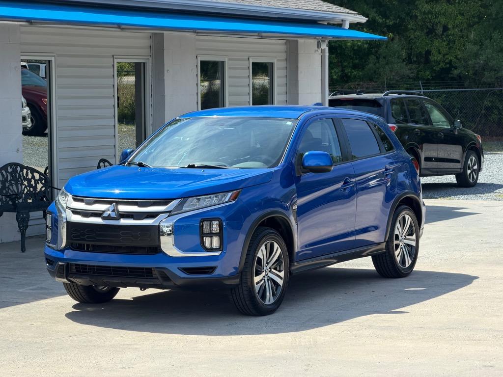2020 Mitsubishi Outlander Sport 2.0 ES AWC CVT's photo