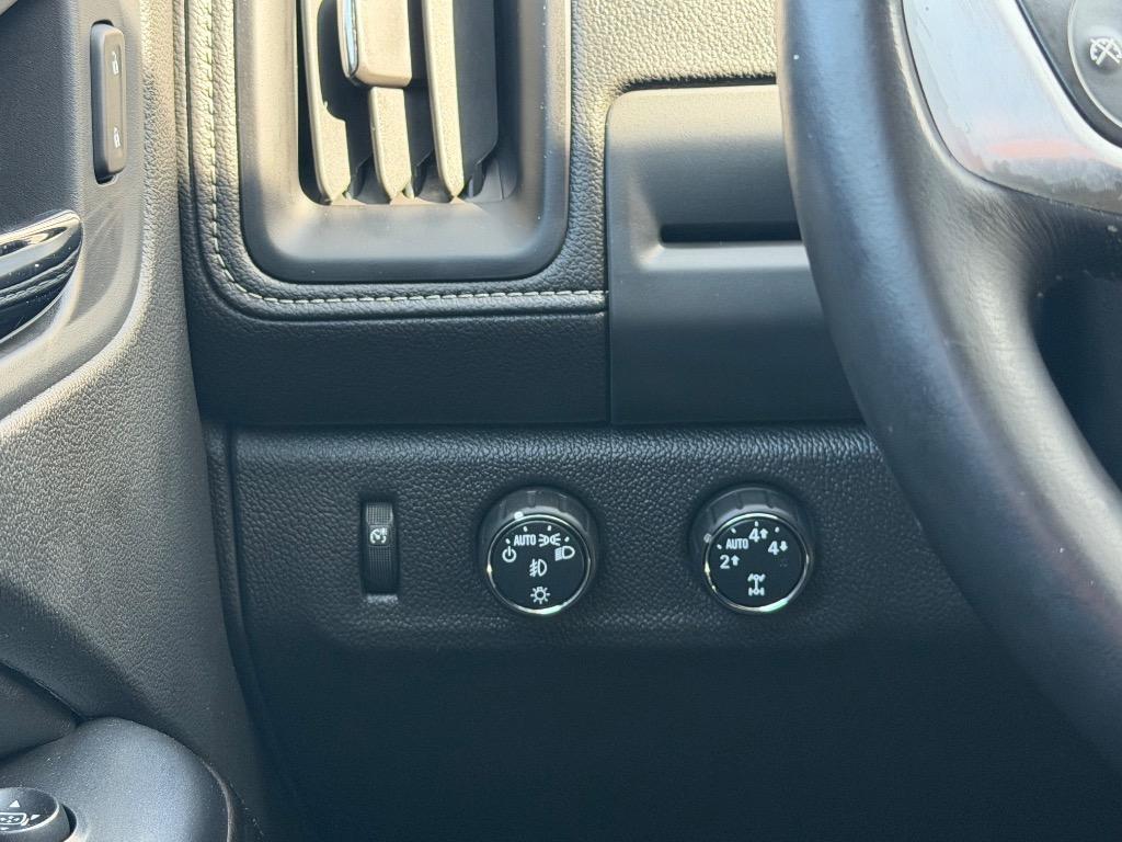 2015 GMC Canyon SLT - Photo 13