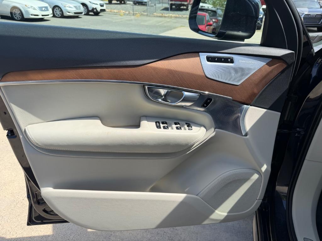 2017 Volvo XC90 Inscription - Photo 9