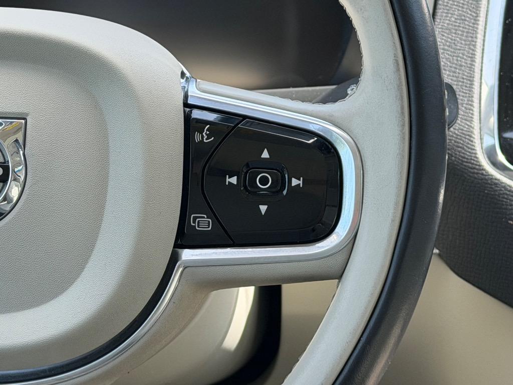 2017 Volvo XC90 Inscription - Photo 17