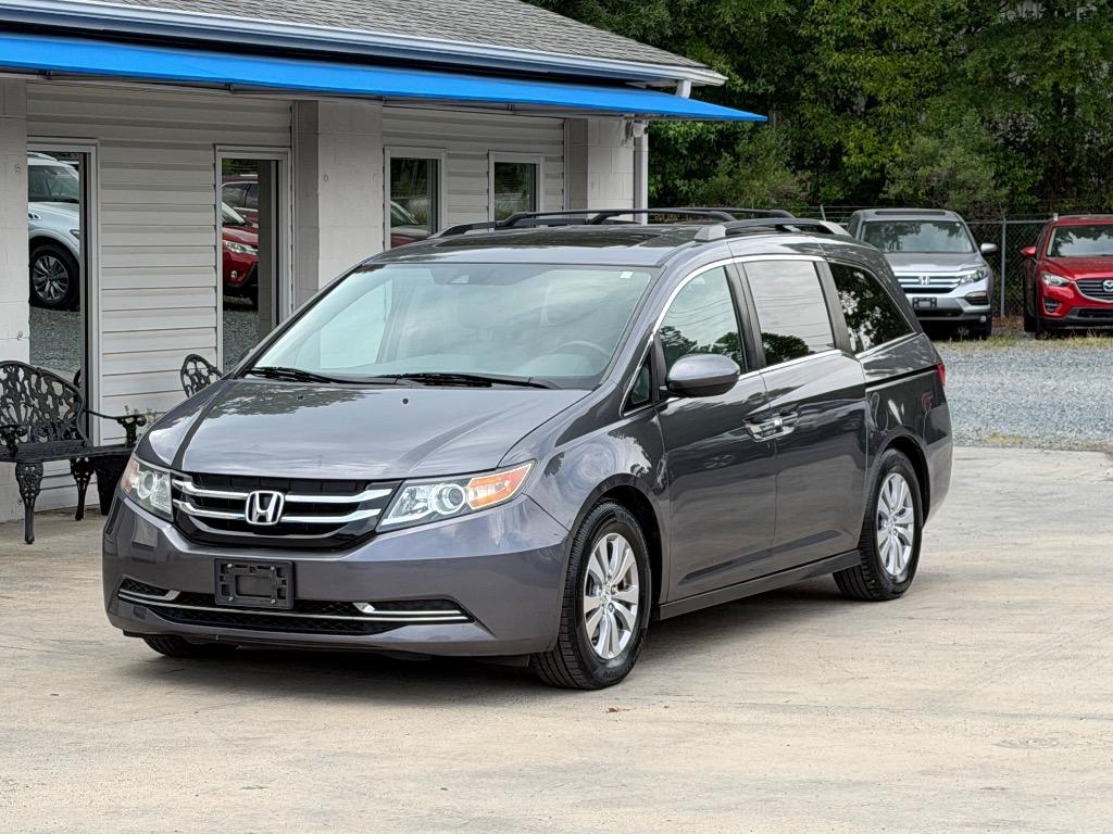 2015 Honda Odyssey EX-L with DVD Rear Entertainment System's photo