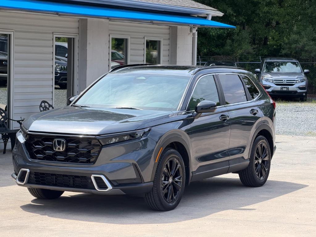 2023 Honda CR-V Hybrid Sport Touring AWD's photo