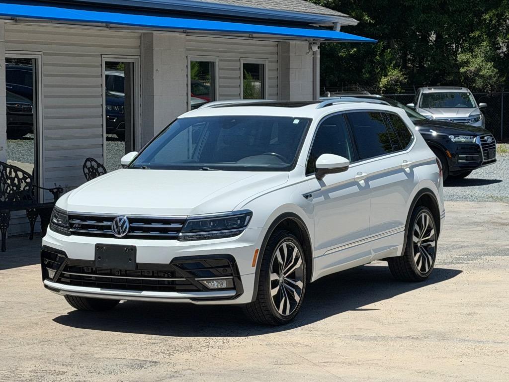 2019 Volkswagen Tiguan 2.0T SEL Premium 4Motion's photo